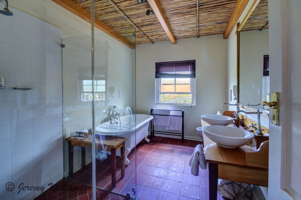 Karoo Lodge - Samara Private Game Reserve