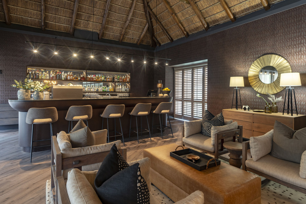 Eagles Crag Lodge - Shamwari Game Reserve - Greater Addo Reservations