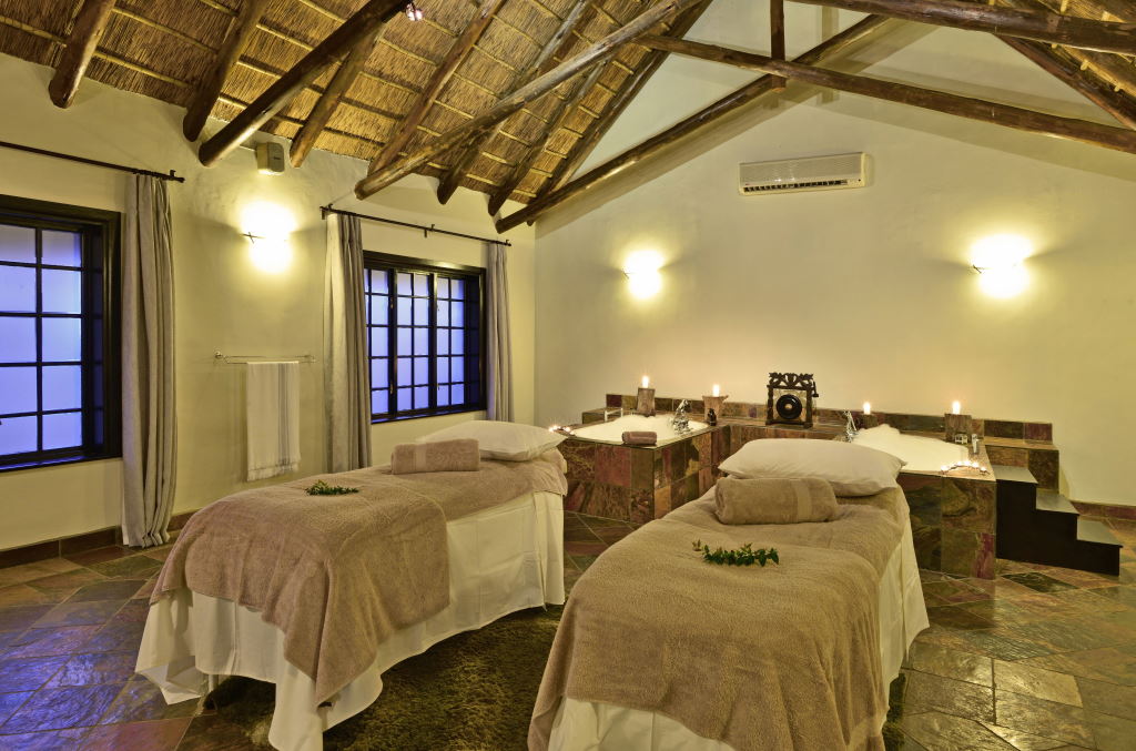 Lobengula Lodge - Shamwari Game Reserve - Greater Addo Reservations